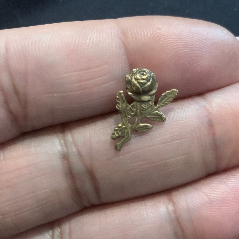 Vintage Copper Rose lapel pin